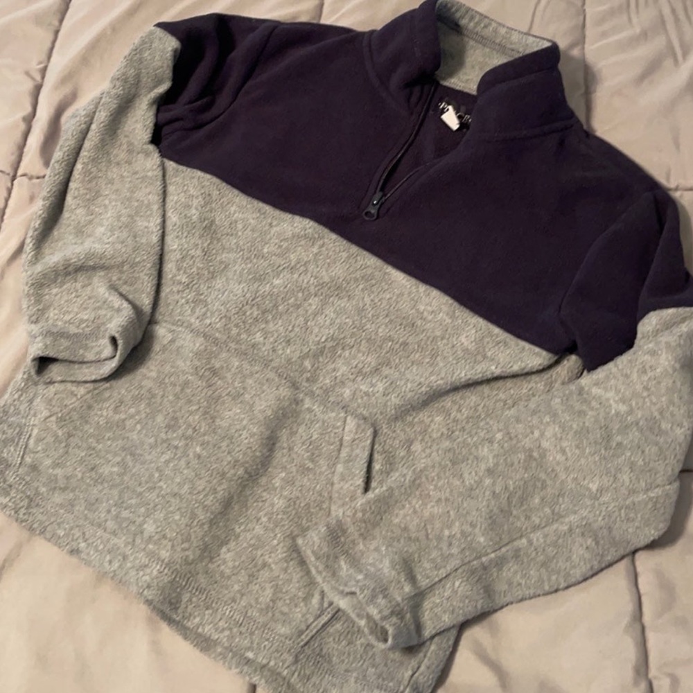 Children’s place navy pullover